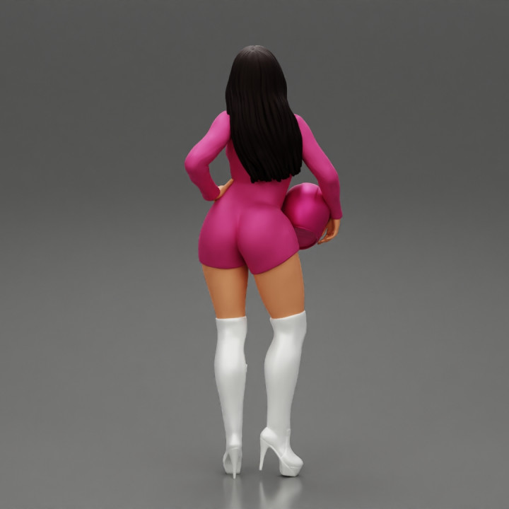 3d Printable Sexy Motorcyclist Woman Holding Helmet By 3dgeschaft Miniatures Figures 6510