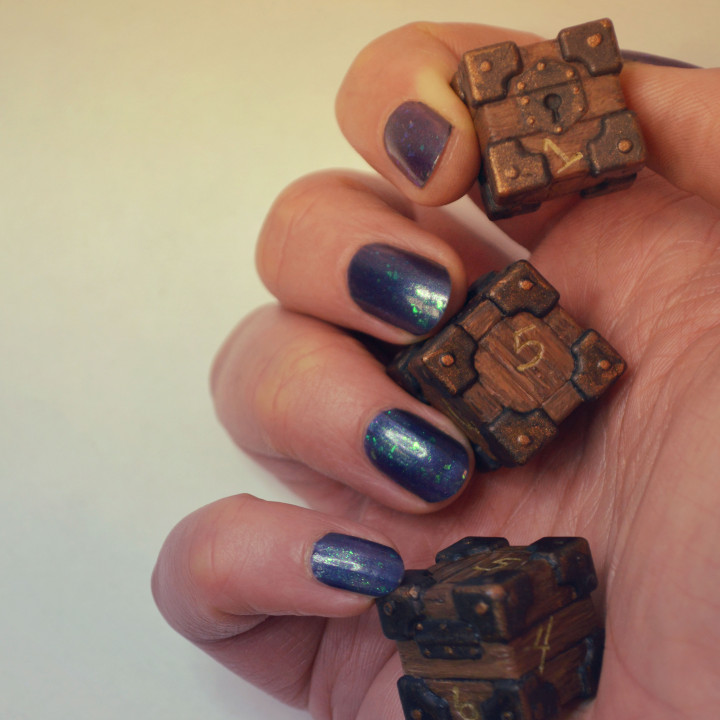 Treasure Chest D6