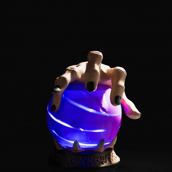 Seer Crystal Ball Lamp