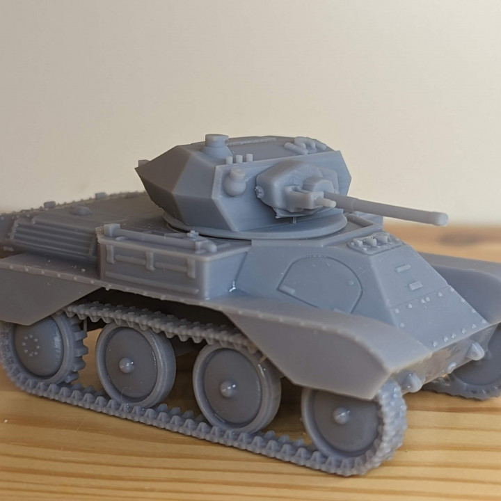 Light Tank Mk.VIII – A25 (“Harry Hopkins”) (UK, WW2)