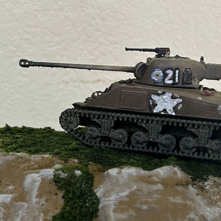 Sherman Firefly IC (UK, WW2)'s Cover