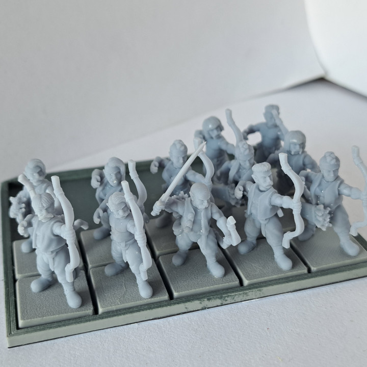 Slavia Halfling Archers / Arquebusiers miniatures (32mm, modular)