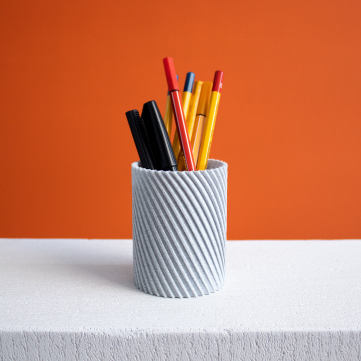 Twisted Pencil Cup image