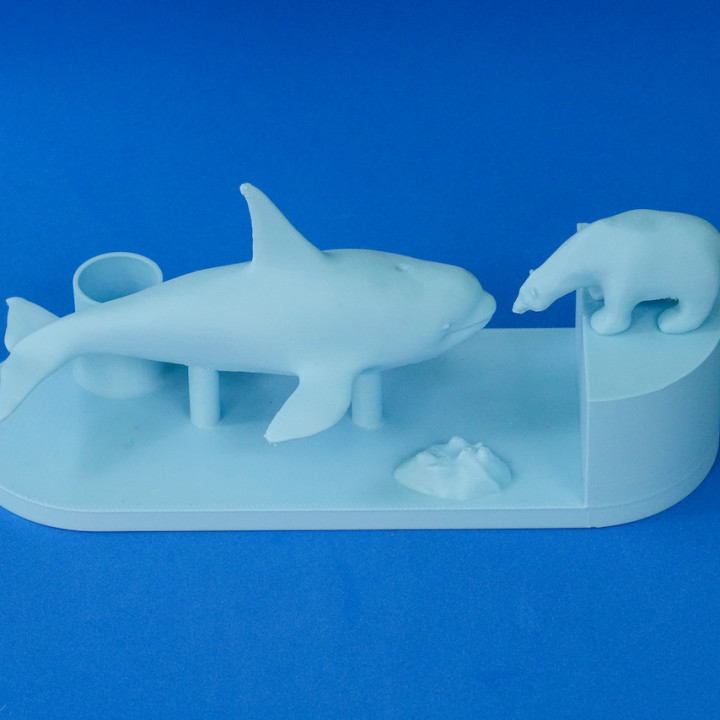 Orca and polar bear pen holder image