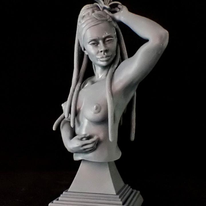Imani | Bust