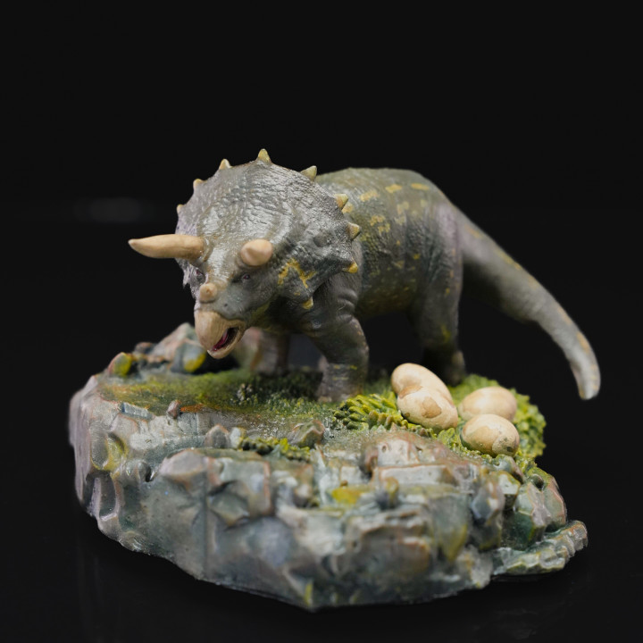 Triceratops Statue image
