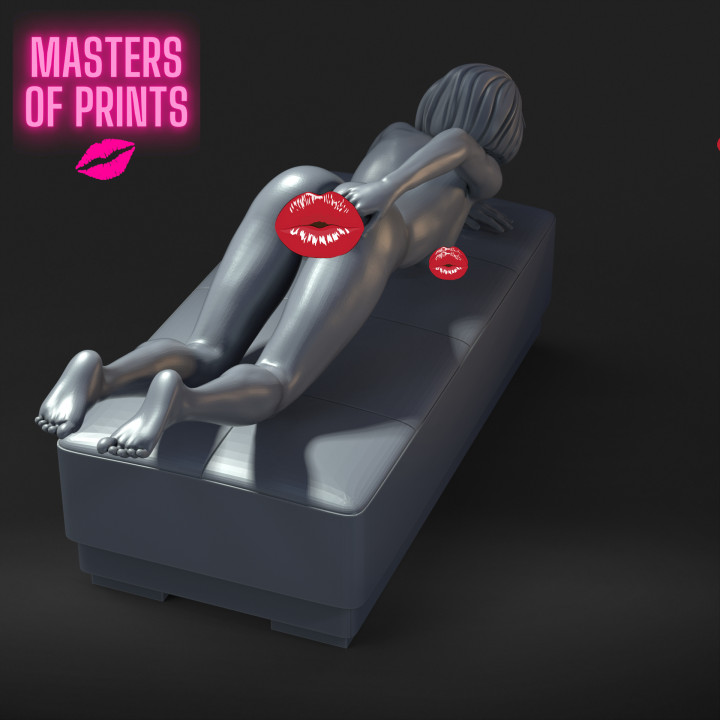 sexy pose - NSFW - EROTIC MINIATURE 75 MM SCALE