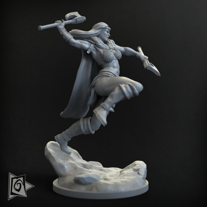 Classic Barbarian Woman (25mm base & 75mm Scale) image
