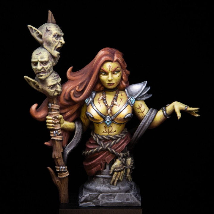 Reina The Outcast Sorceress Bust [PRE-SUPPORTED]