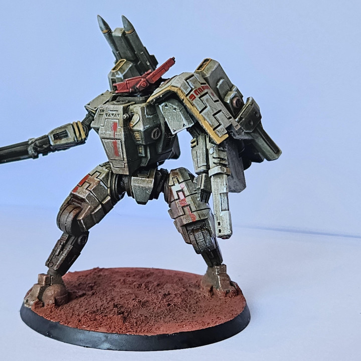 Posable Battlesuit (true scale prototype)