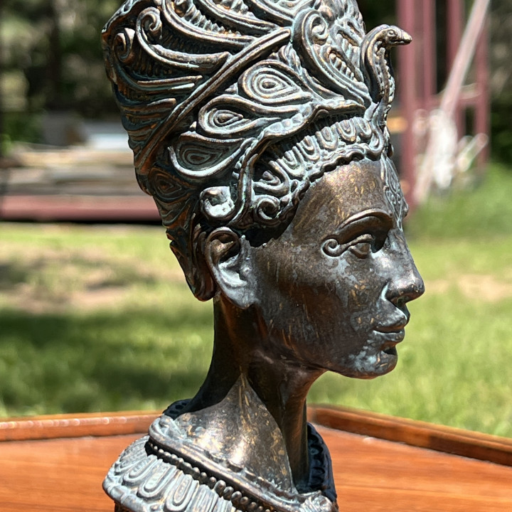 Nefertiti