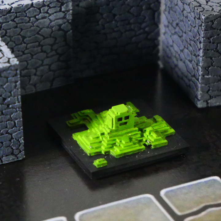 Lungeon Run Board Game Monster Slime image