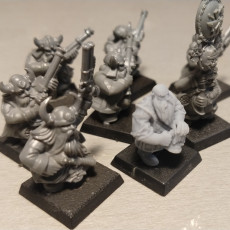 3D Printable Dwarf Tavern keeper by Moonshine Miniatures