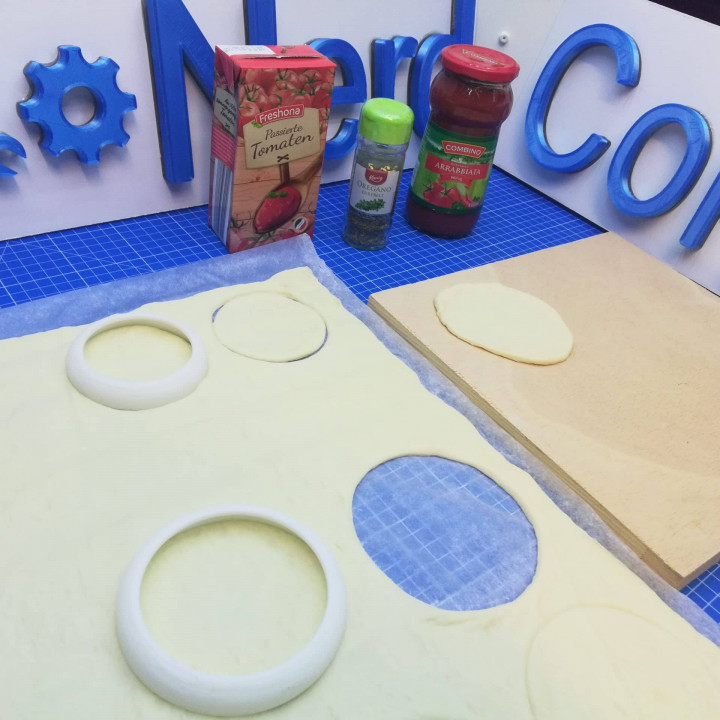 painless dough cutter round 80mm