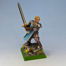 Picture of print of Baroness of Gallia - Highlands Miniatures