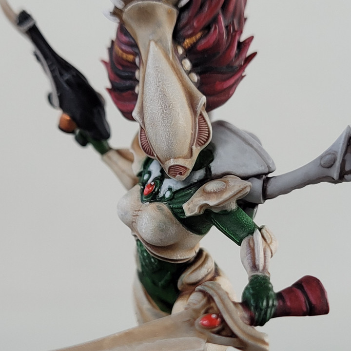 3D Print of Space Elf Wailing Phantom Pose 3 + Pinups by cokane