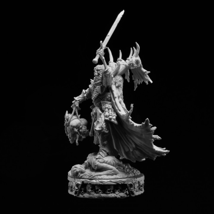 Drahomyr Lord of Undead - 32mm