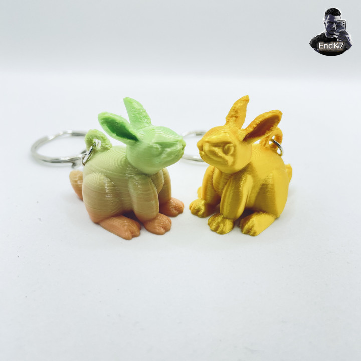 CUTE BUNNY KEYCHAIN