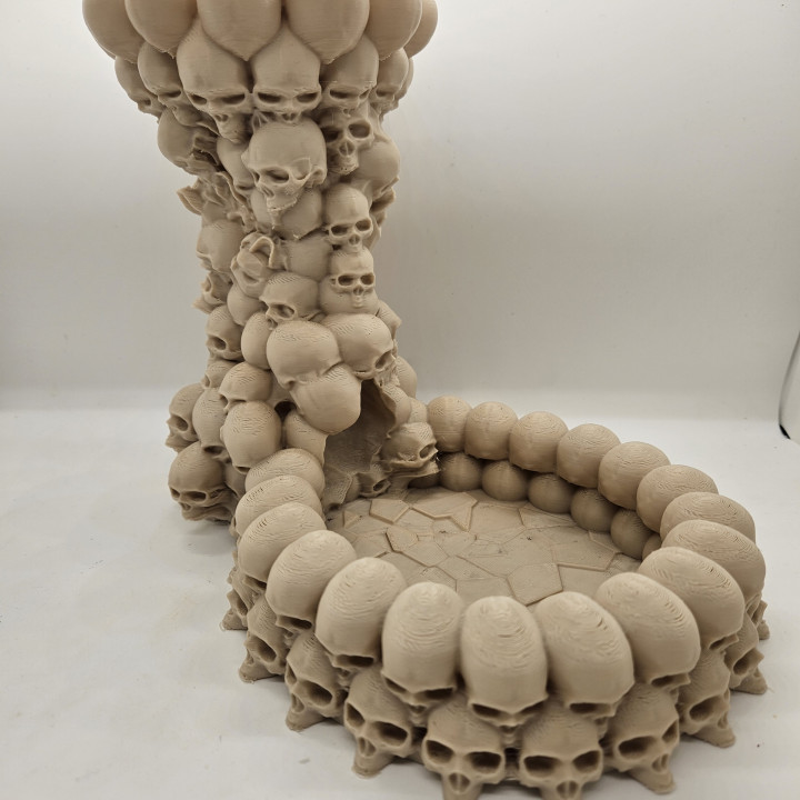 Skull dice tower
