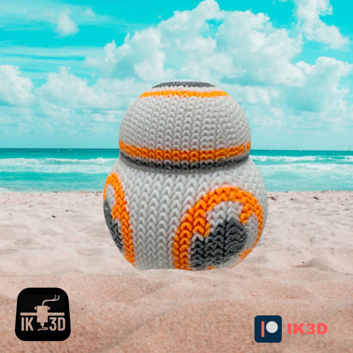 KNITTED ROBOT DROID BB8 image