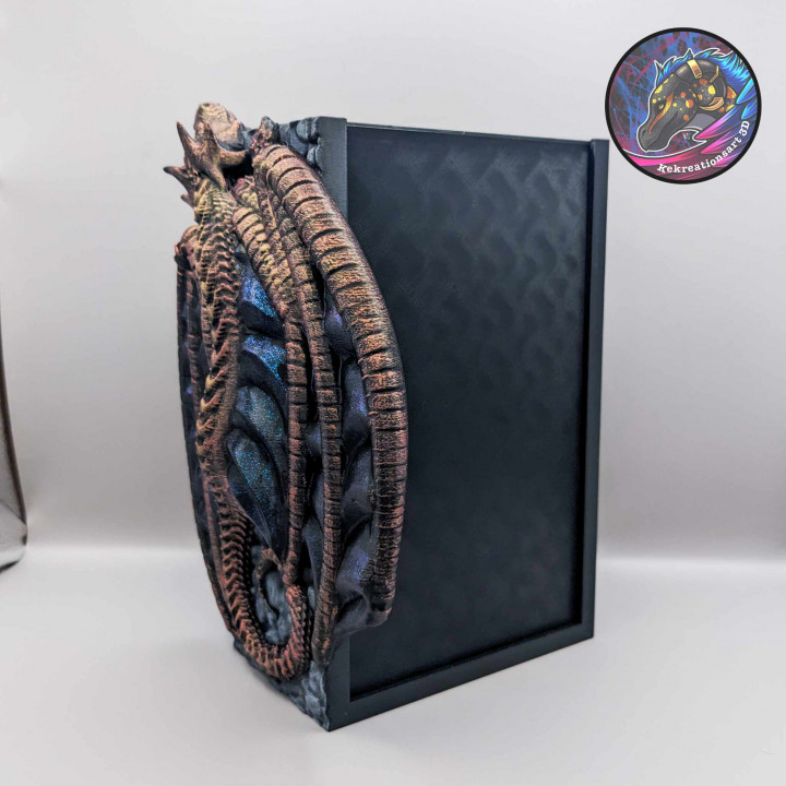 Dragon Book Nook, Dragon Shelf Decor