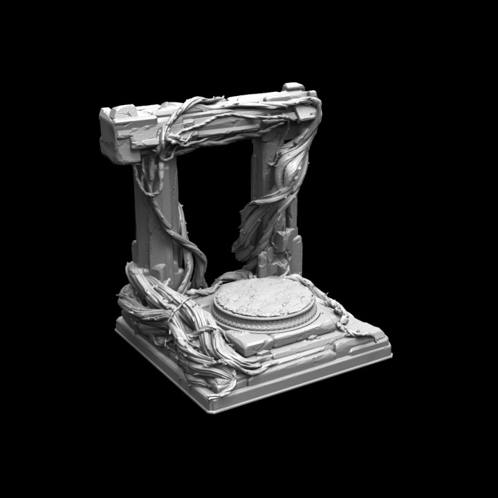 DEM008 Ivy Gate Diorama Base :: Demonic Ritual I :: Black Blossom Games image