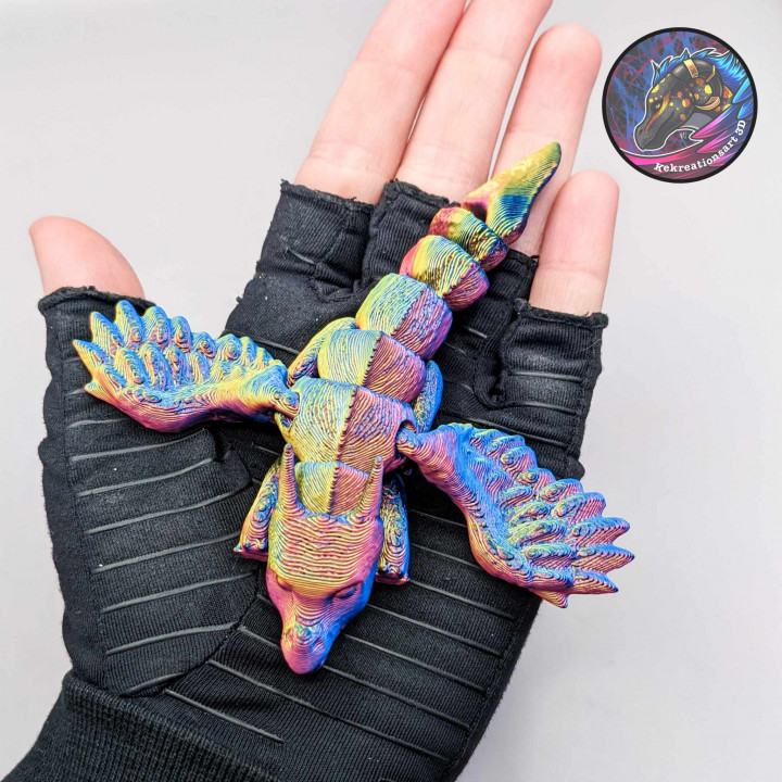 Baby Syris Dragon Flexi Keychain image