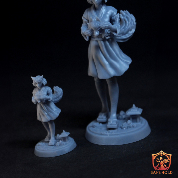 Inari the Kitsune Girl 32 mm image