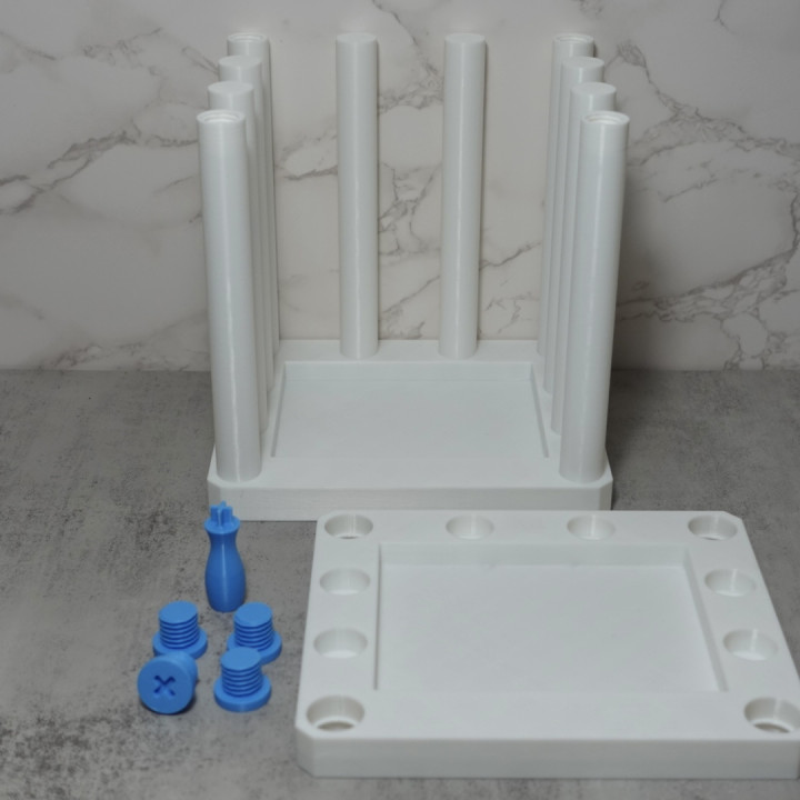 Cage Display for Collectibles (3.5 x 4.5 x 6.25-inch Product Box)