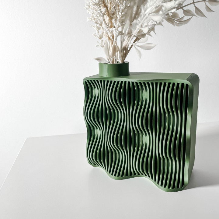 The Kamso Wave Vase, Modern and Unique Home Decor for Dried and Preserved Flower Arrangement image