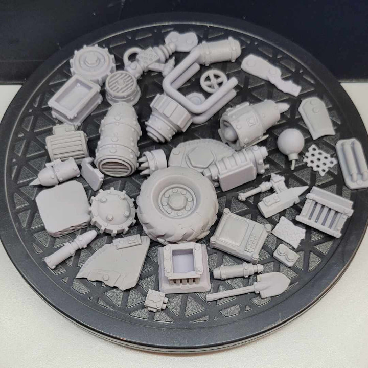 Kitbash Vol.03 Ork / 40 Unique pieces