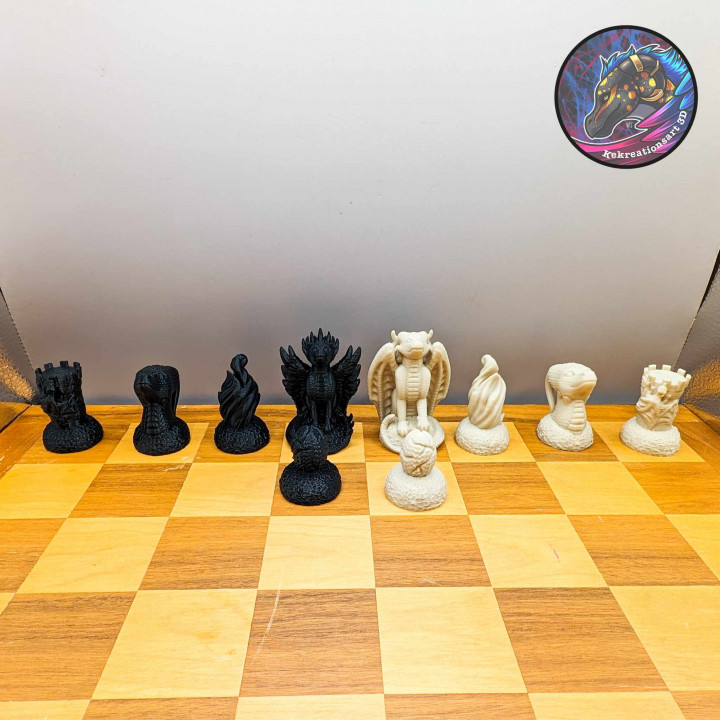 Dragon Chess Set Pieces image