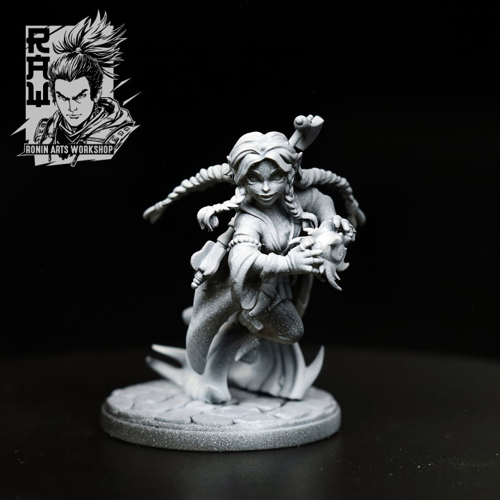 3D Printable Trili - Female Gnome Thief by Ronin Arts Workshop