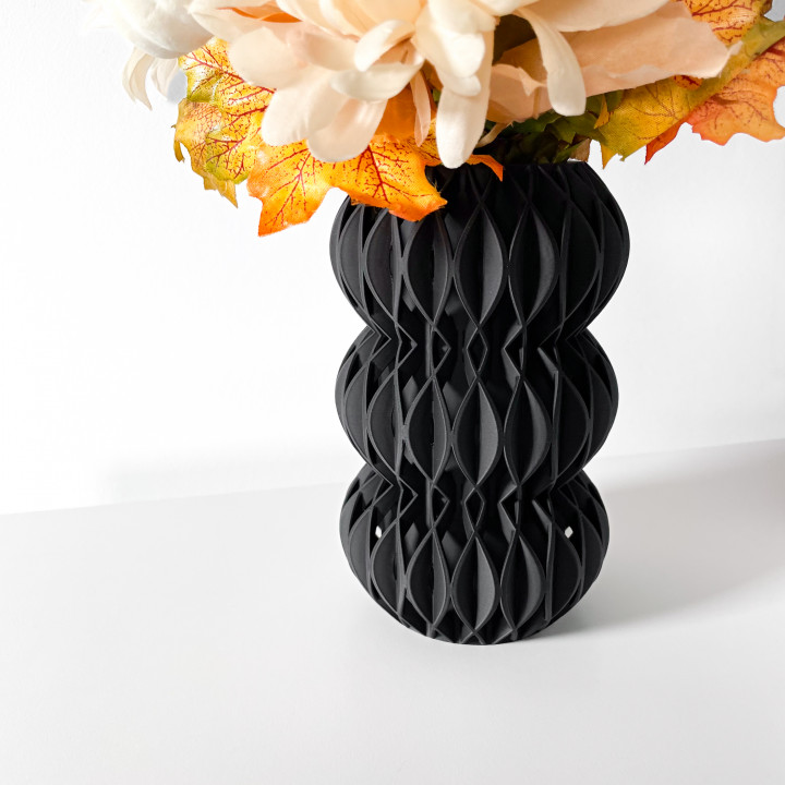 The Revan Vase, Modern and Unique Home Decor for Dried and Preserved Flower Arrangement  | STL File image