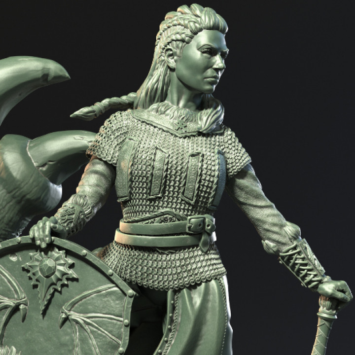 SHIELD MAIDEN: VIKING FEMALE WARRIOR FANTASY VERSION 75MM / 32MM