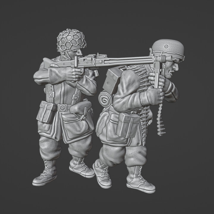 28mm German Fallschirmjager MG42 Team 6 image