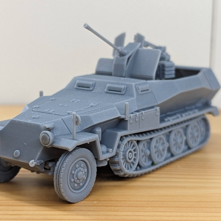 D Printable Half Track Sd Kfz Ausf C With Cm Flak Crewmen