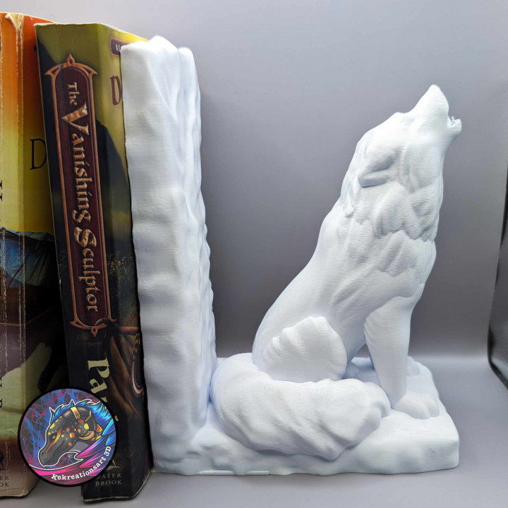 Howling Wolf Bookends