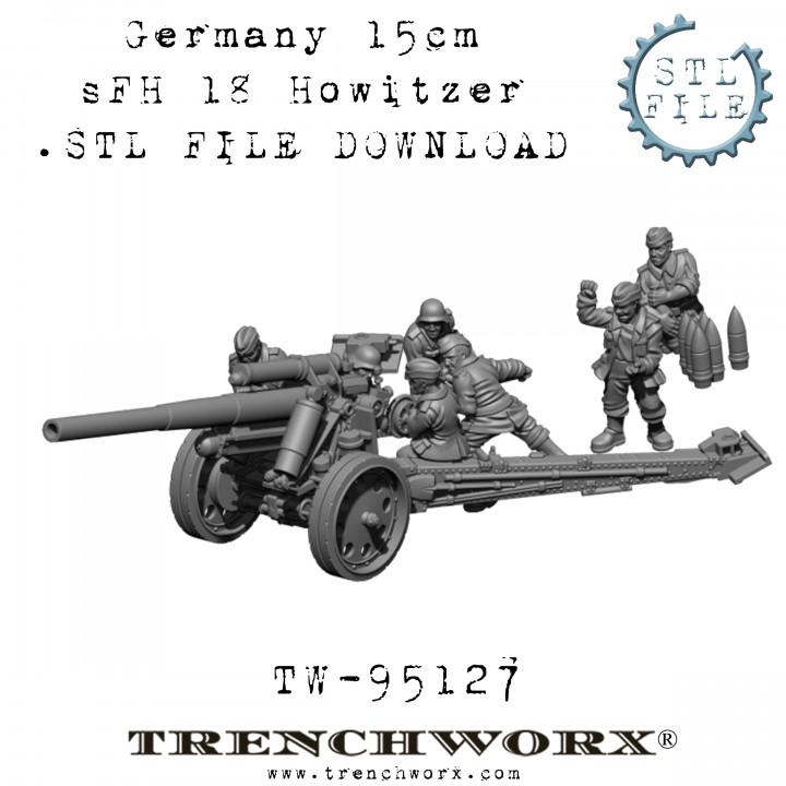 German 15cm sFH 18 Howitzer and Crew image