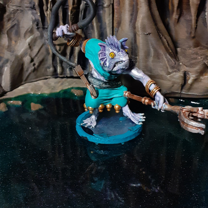 Kuo Toa Whip 2/3 - Whiplash image