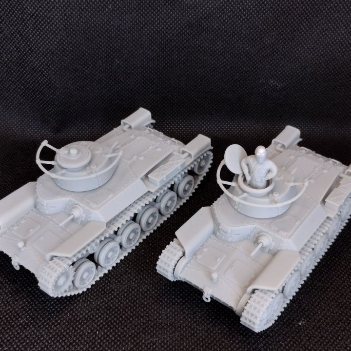 Type 97 Chi-Ha + Type 97 Shi-Ki Command Tank + 2 Tankmen (Japan, WW2) image