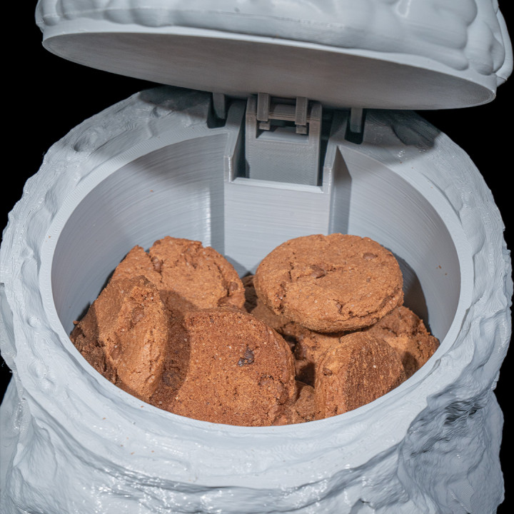 3D Printable Zombie Cookie Jar by Stlflix