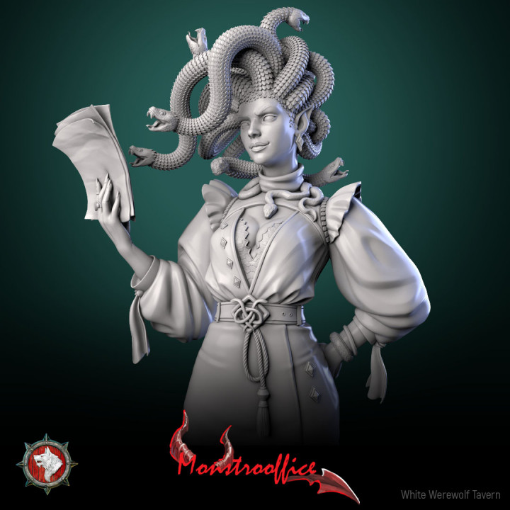 Medusa Director 32mm and 75mm heroic miniature pre-supported image