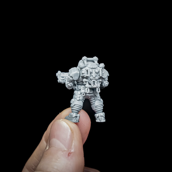 3D Printable CLADE - Space Dwarf - 5 Man Squad with extras by Adam Rodgers