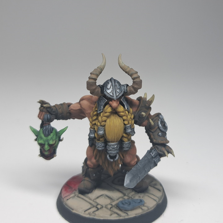 3D Print Of Dwarf Berserker - B (The Quest For Goldvein) 通过 Fran6