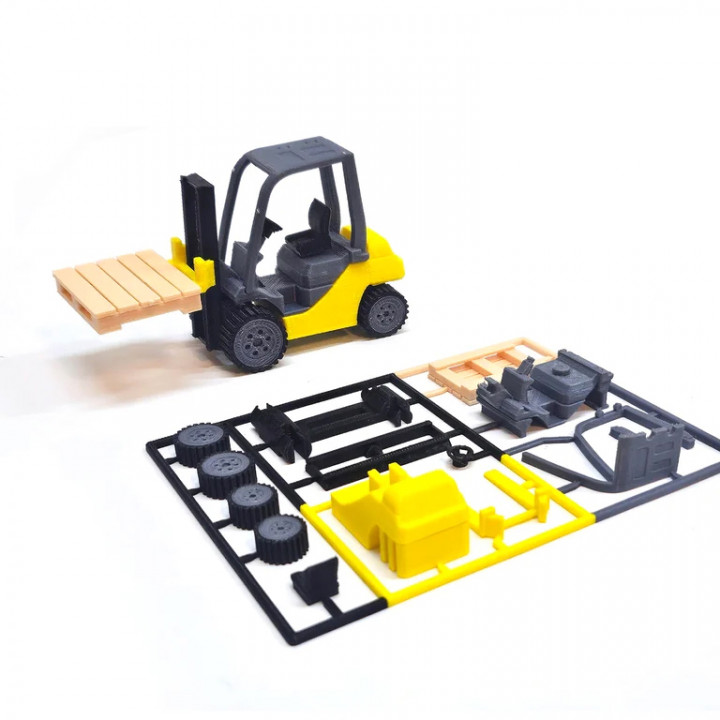 Forklift Kit Card with Pallet image
