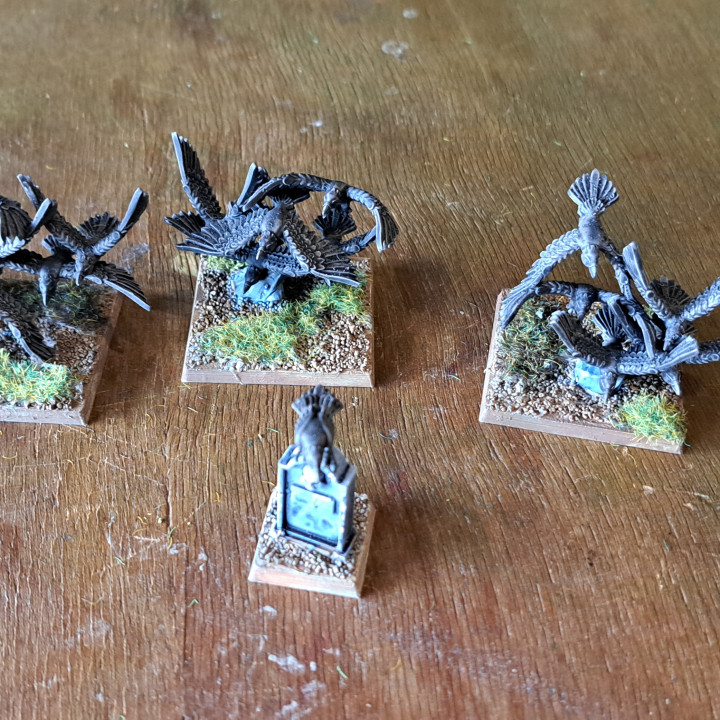 Undead Hunting Pack miniatures (32mm) image
