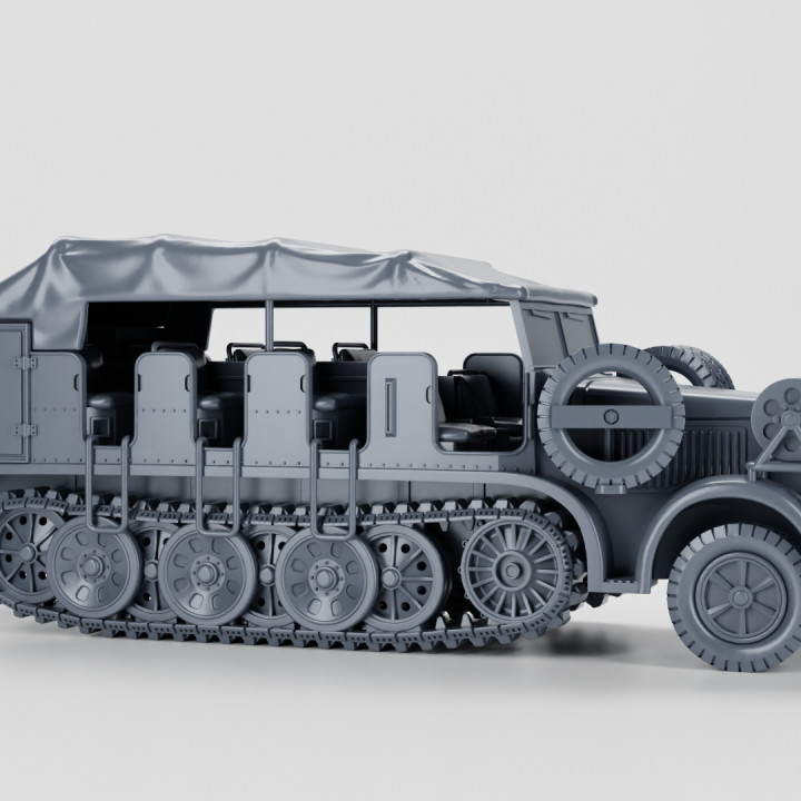 Half-track Sd.Kfz 7/6 mittlerer Flak-Messtruppkraftwagen (Germany, WW2) image