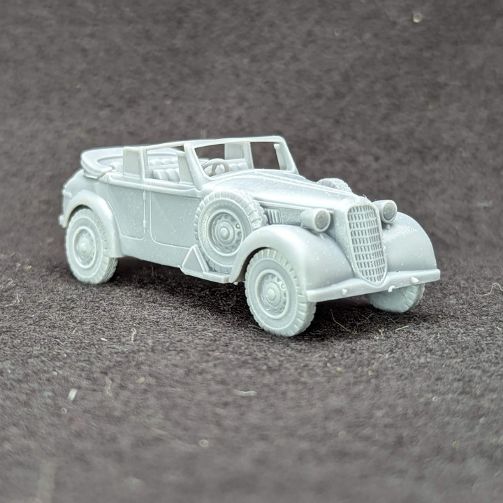 Alfa Romeo 6C 2500 Coloniale (open + close top) (Italy, WW2) image