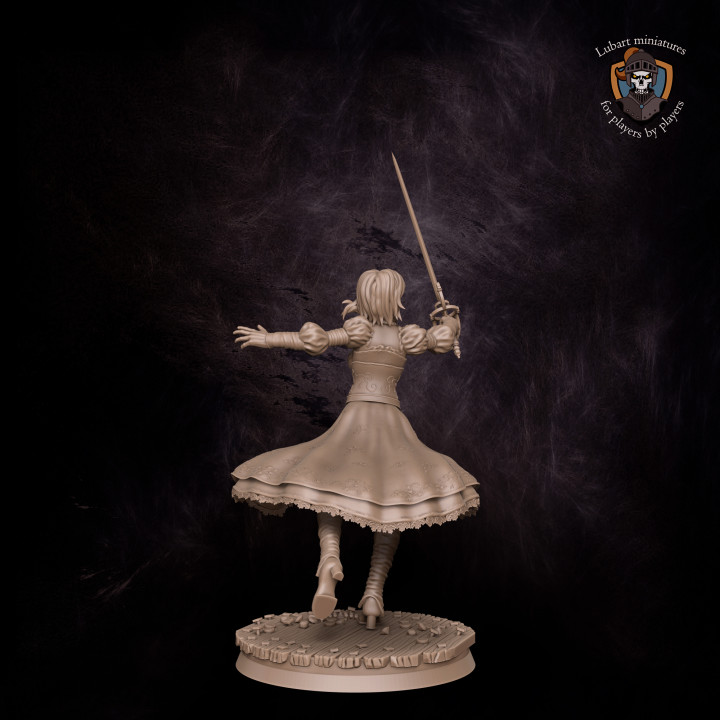 Pirate Queen 75mm pose2 image